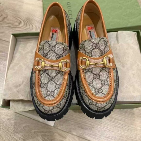 NIB Gucci Women's GG Tailored Hardware Slip On Lug Loafer Flats 36.5 - Picture 1 of 5